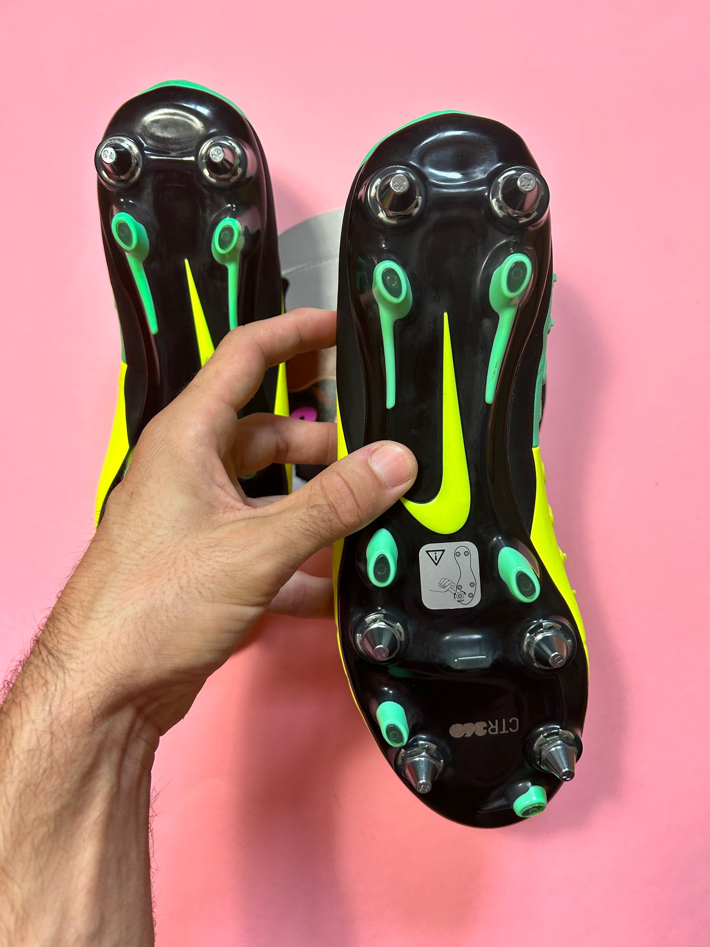 Nike ctr maestri iii sg-pro