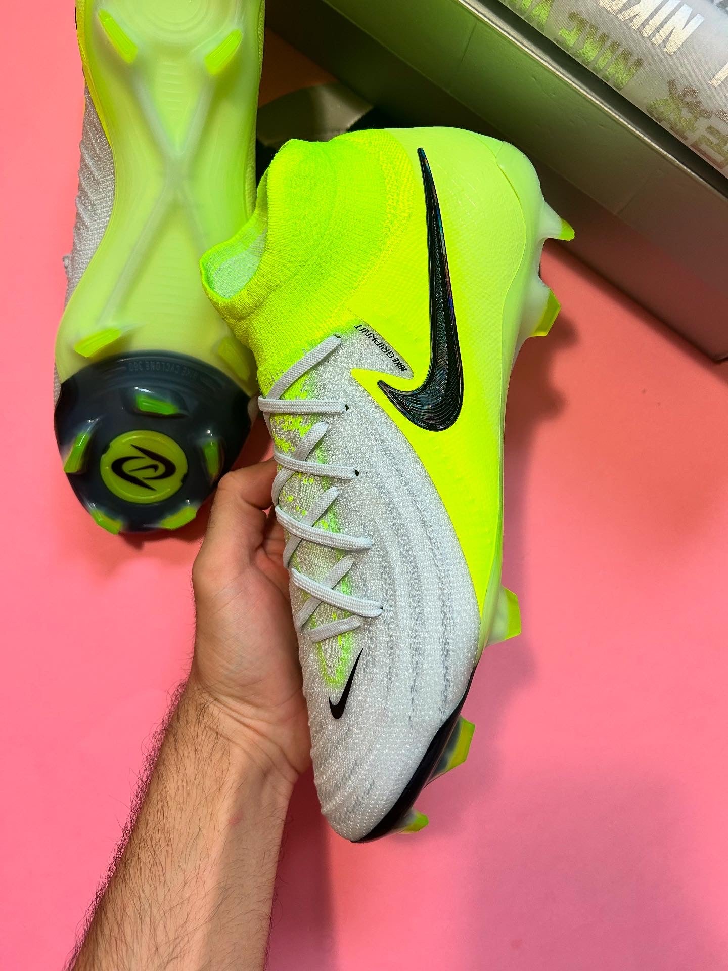 Nike phantom luna elite fg