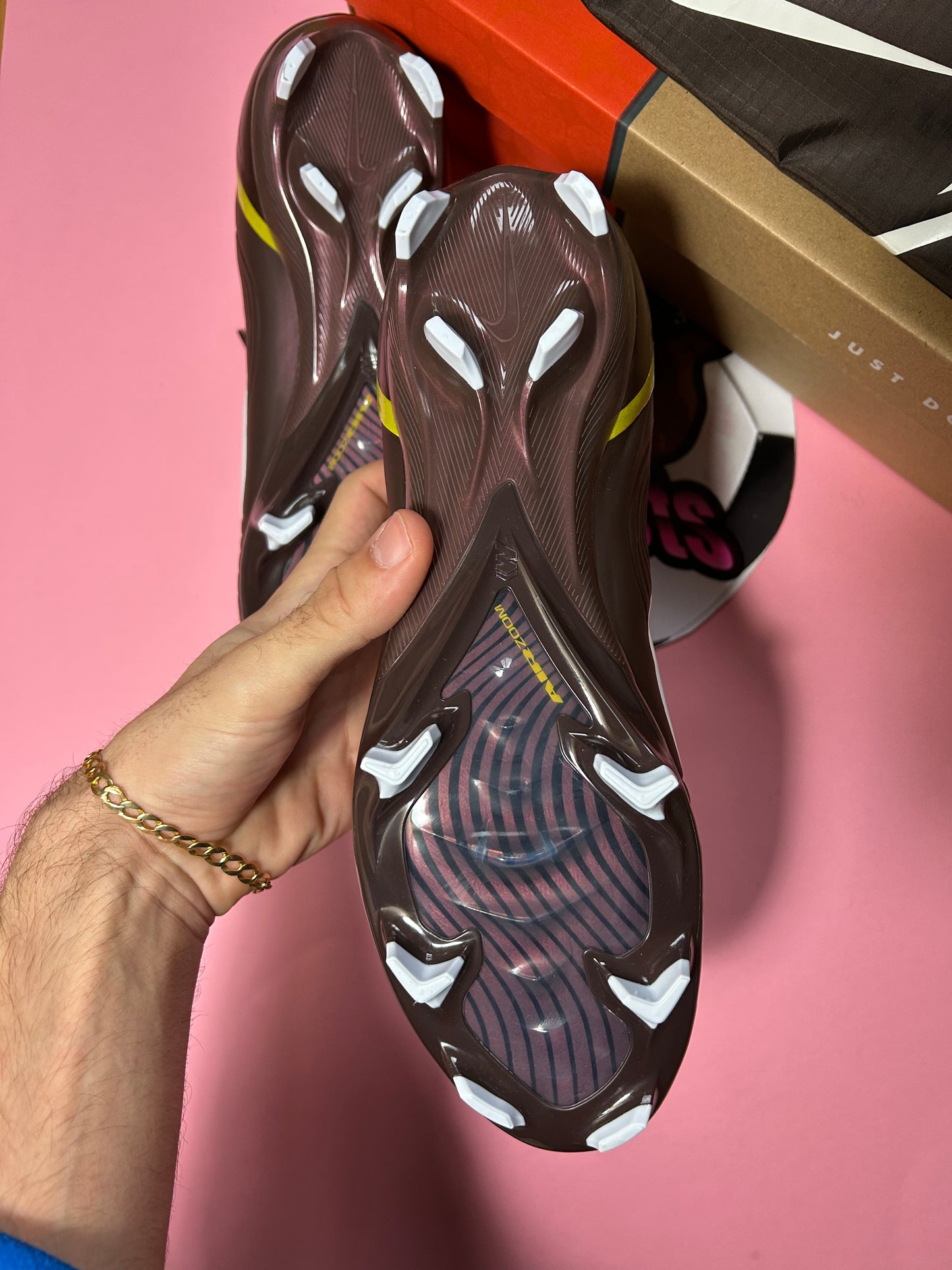 Nike mercurial vapor 1 remake dark cinder