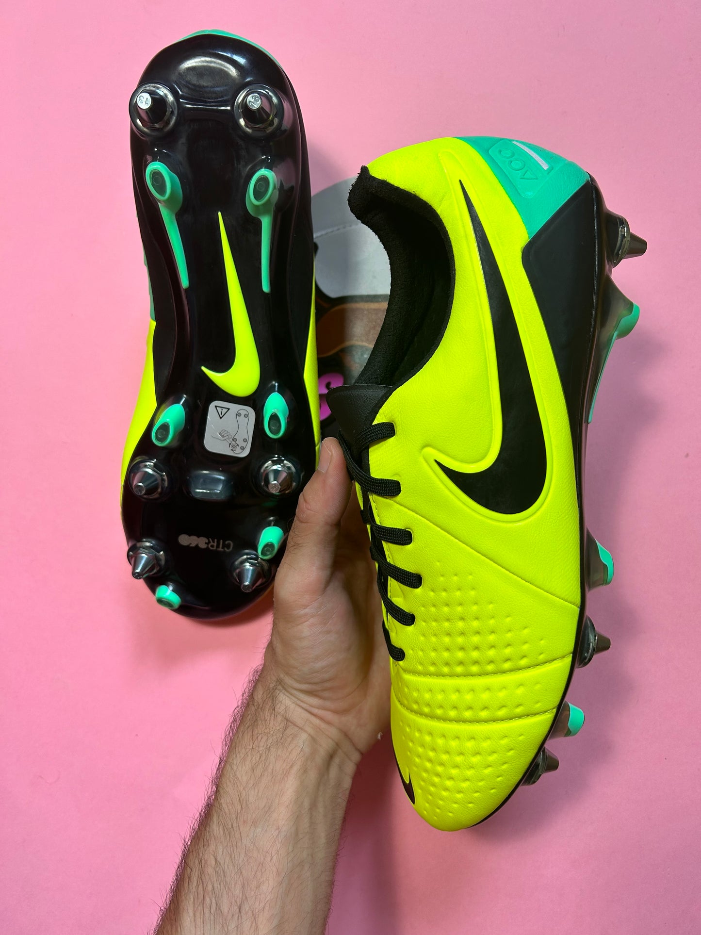 Nike ctr maestri iii sg-pro
