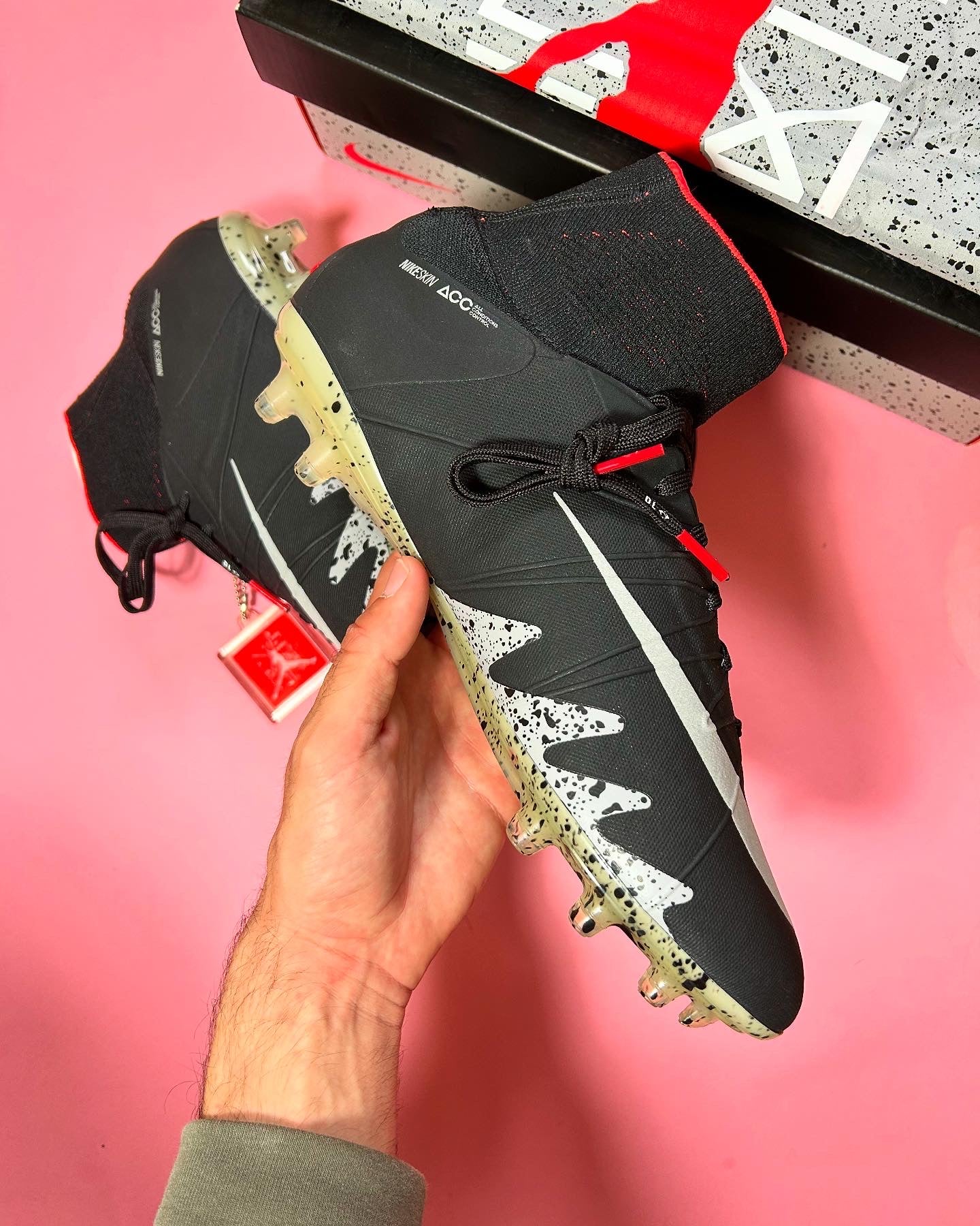 Nike hypervenom phantom II / 2 Neymar x Jordan – Gs Boots