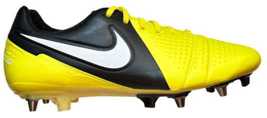 Nike ctr maestri iii remake sg